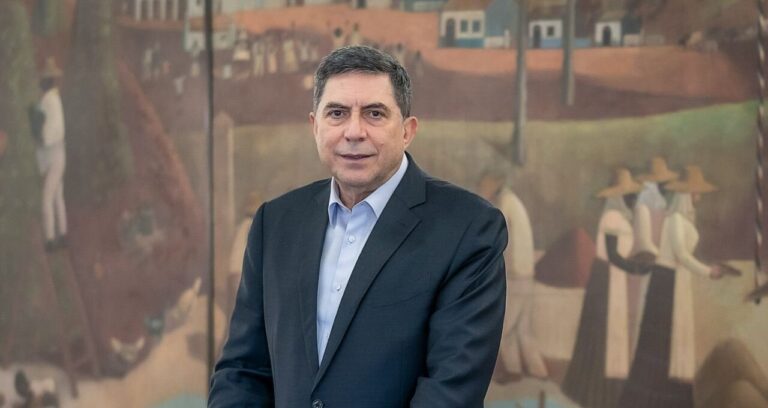 Brasil é ‘reserva de valor’ para capitalismo global, afirma CEO do Bradesco, em meio a otimismo para 2026 e fluxo de dividendos na bolsa