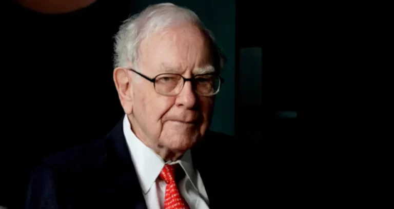 Warren Buffett, o ‘Profeta’ da Crise de 2008, Alerta para ‘Desastre Iminente’ das Inteligências Artificiais