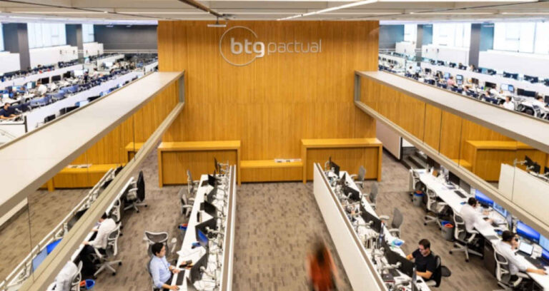 BTG Pactual (BPAC11) Anuncia Lucro Histórico de R$ 4,6 Bilhões no 4T25, Impulsionado por Crescimento de 40%