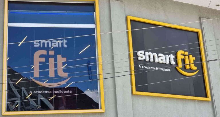Reviravolta na Smart Fit: Renúncia do Presidente e Diretor Financeiro Agita o Mercado e Levanta Questões sobre o Futuro da Gigante Fitness