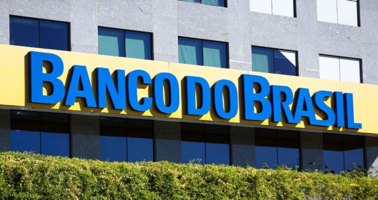 Banco do Brasil (BBAS3) Supera Expectativas e Divulga Lucro Líquido de R$ 5,7 Bilhões no 4º Trimestre de 2025