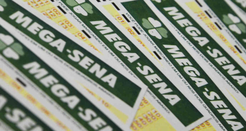 Mega-Sena Acumula R$ 72 Milhões: Apostador Teimoso da Lotofácil Premiado e Outras Notícias de Mercado