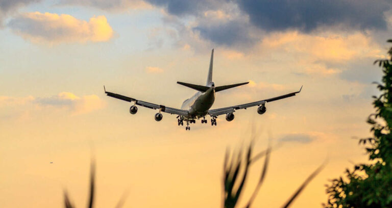 Ministro da Fazenda Debate Flexibilização de Crédito para Companhias Aéreas em Crise