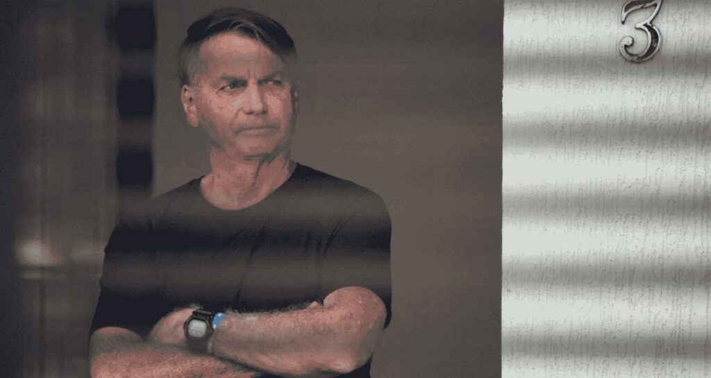 Bolsonaro planeja movimentações políticas para 2026 de dentro da prisão, focando em nomes para Senado e governos estaduais
