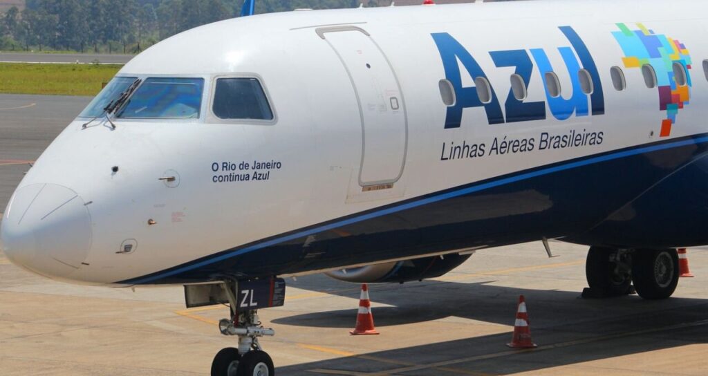 Azul (AZUL53) Afasta Saída da Bolsa Após Fim do Chapter 11 e Anuncia Codeshare com American Airlines; Outros Destaques do Dia