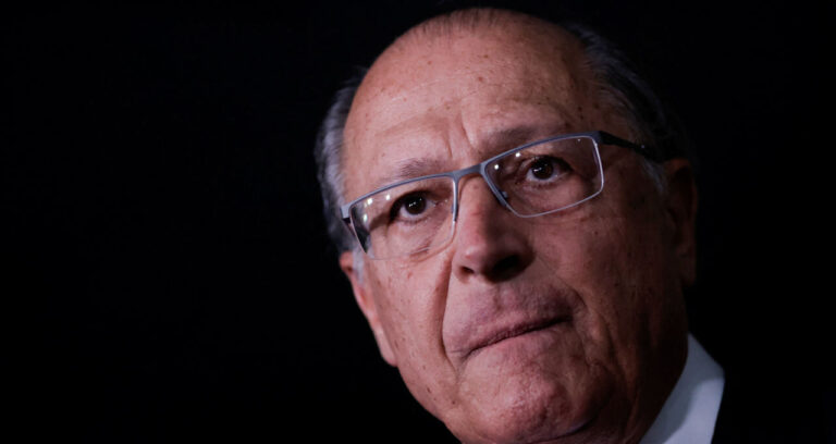 Alckmin Confia em Início da Queda da Selic na Próxima Reunião do Copom: Expectativa de Alívio na Economia Brasileira