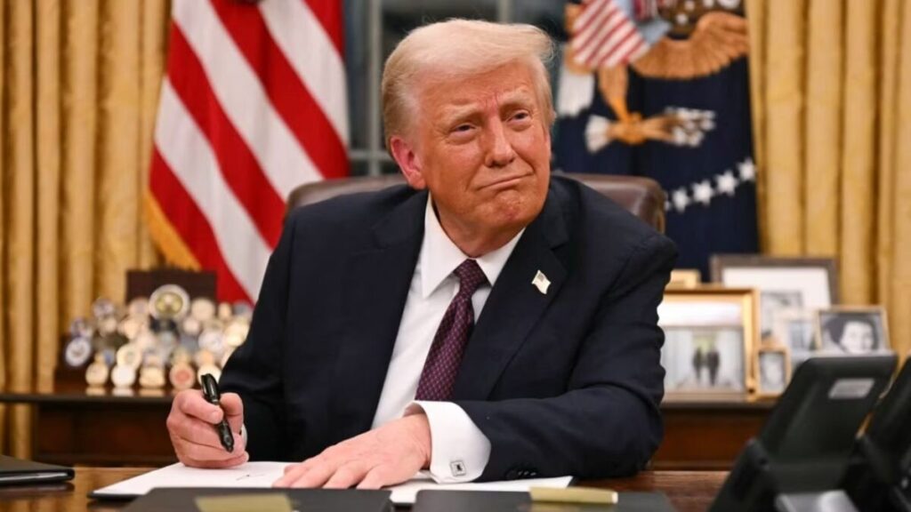 Economia Americana em 'Era Dourada' Sob Trump: Uma Análise Detalhada dos Fatos