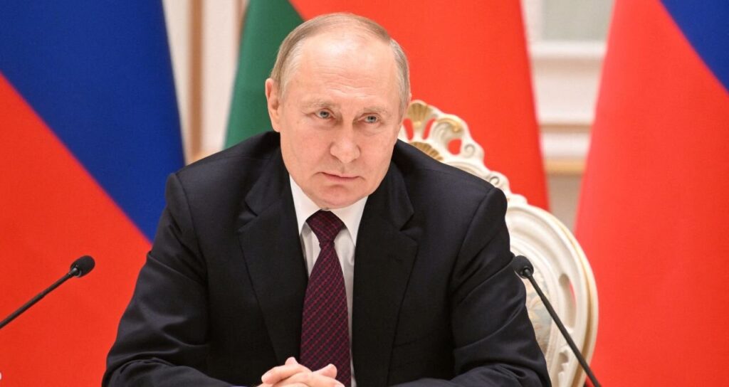 Guerra na Ucrânia e tensões no Oriente Médio: Rússia ameaça cortar gás da Europa e busca novos mercados, enquanto Ibovespa oscila com petróleo