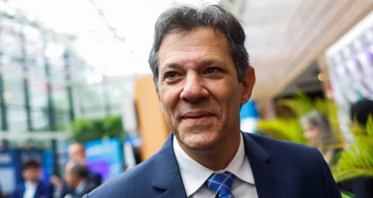 Haddad abre porta para privatização da Sabesp e defende debate sobre serviços públicos como ‘natural’