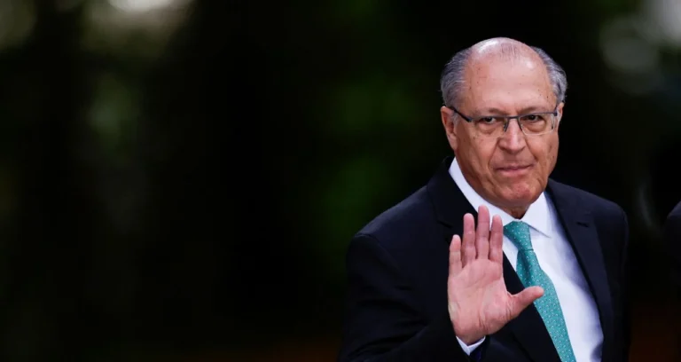 Alckmin Deixa Ministério da Indústria e Comércio na Próxima Semana; Simone Tebet Confirma Candidatura ao Senado por São Paulo