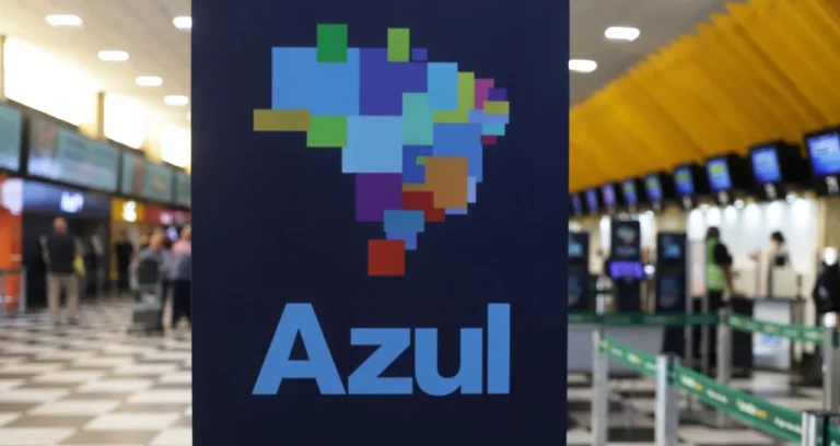Azul (AZUL53) espera cortes “expressivos” em despesas financeiras e de arrendamento de aeronaves