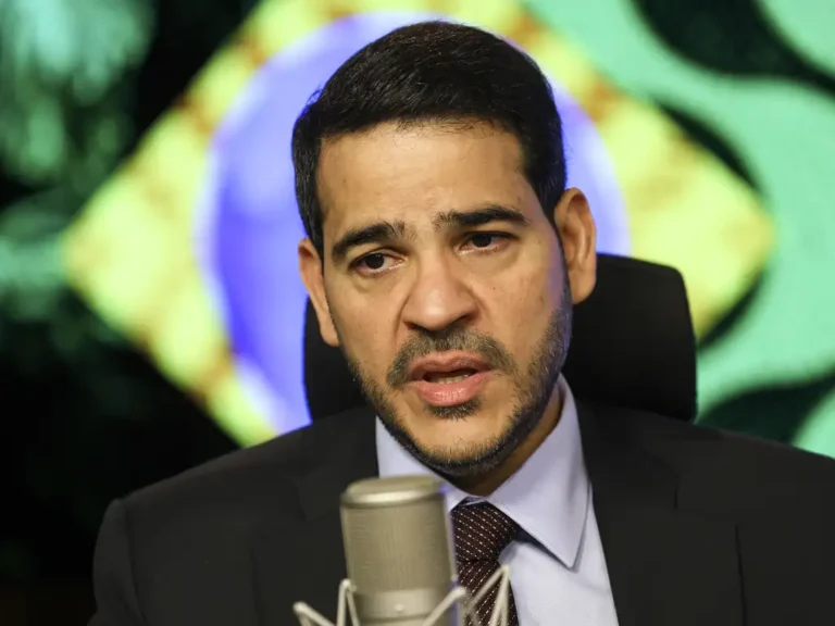 Messias Envia Carta ao Senado: Reforça Formação Evangélica e Defende Separação de Poderes em Meio a Debates Políticos
