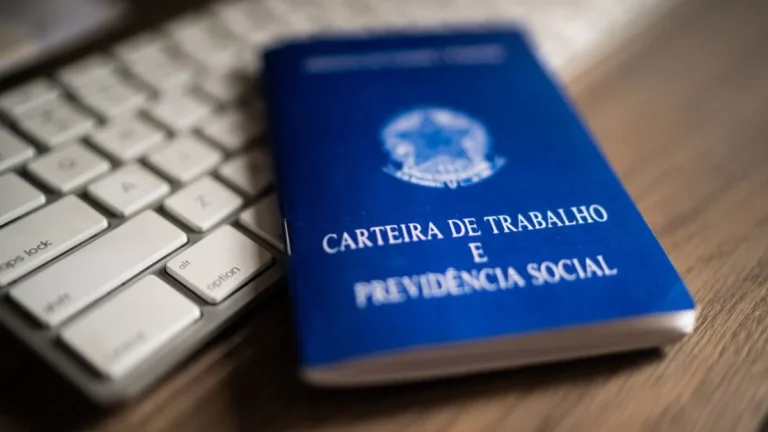 Governo Lula Prepara Projeto de Lei Próprio para Acabar com a Escala 6×1 na Justiça do Trabalho