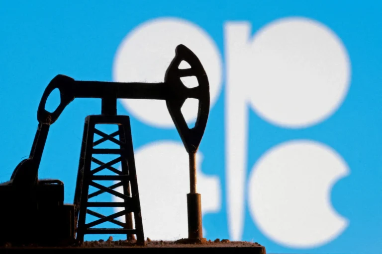 OPEP+ Liga Sinal Verde para Aumento de Produção de Petróleo Assim Que Estreito de Ormuz For Reaberto, Sinalizando Alívio no Mercado