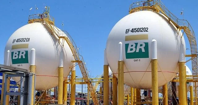 Distribuidoras de Gás Preveem Aumento de 20% em Contratos com Petrobras e Sinalizam Necessidade de Medidas Urgentes