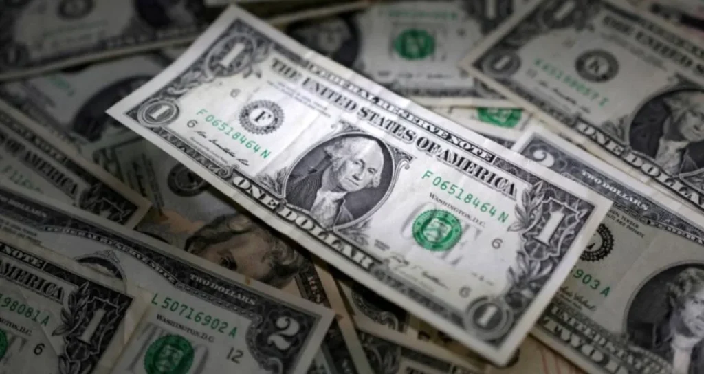 Dólar em Estabilidade: Esperanças de Paz no Oriente Médio e Impacto no Brasil