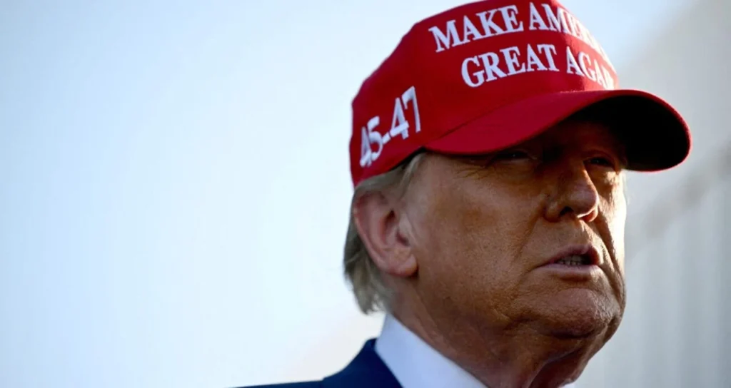 Rejeição a Trump Atinge 62% em Meio a Tensão com Irã e Crise no Vaticano, Revela Pesquisa