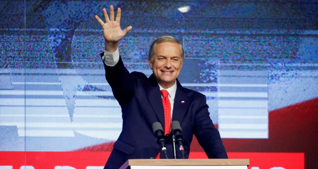 Chile: Presidente Boric busca 'solidez' para atrair investimentos e superar 'sem aplauso fácil'