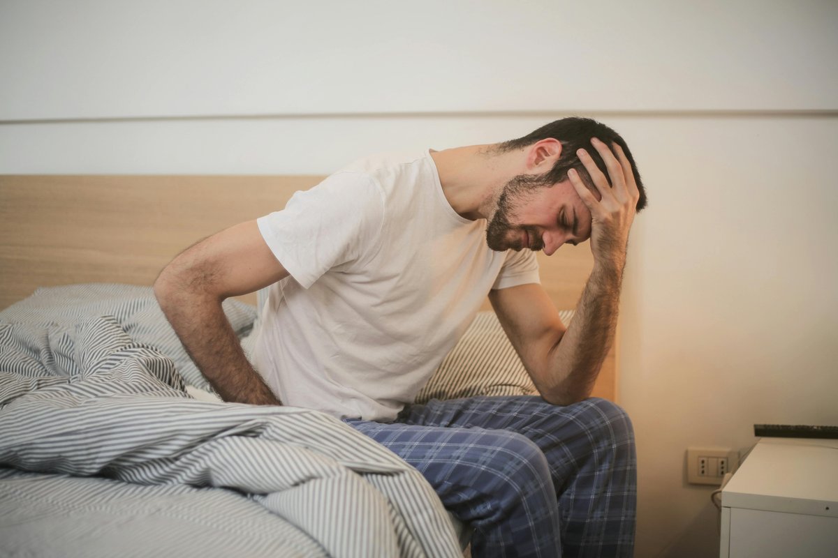 Como dormir melhor: ambiente tranquilo e organizado para o sono