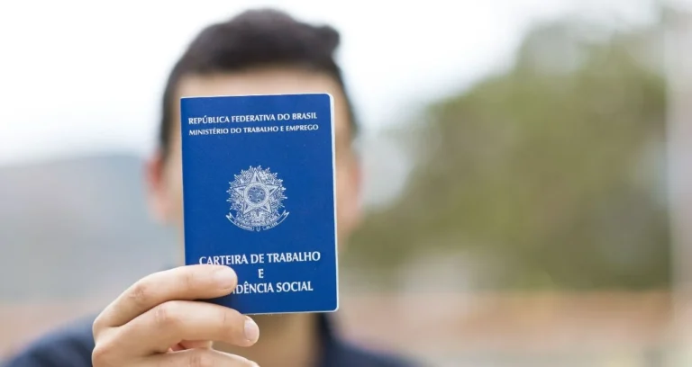 Governo Federal Lança Campanha Nacional Contra Escala de Trabalho 6×1: Entenda o Impacto e as Alternativas