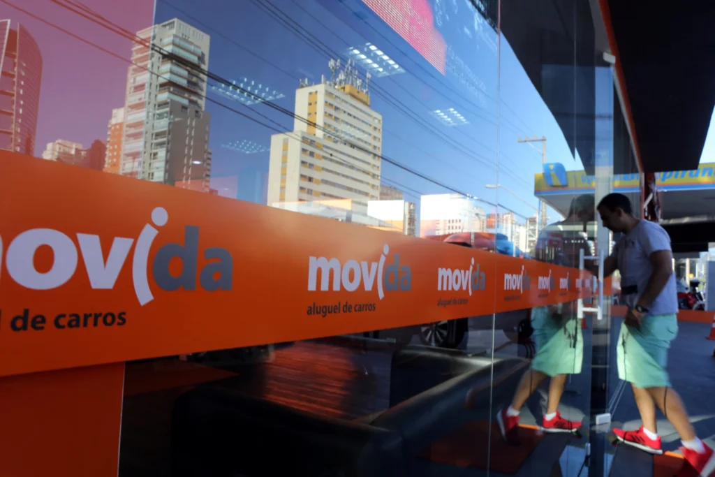 Movida (MOVI3) projeta lucro de até R$ 130 milhões no 2º trimestre de 2025, superando expectativas após forte desempenho no 1º tri
