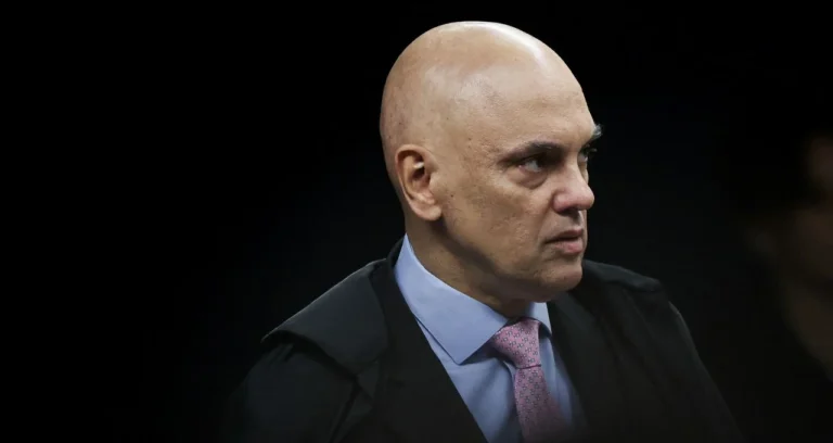 PT, PCdoB e PV Buscam Rever Dosimetria que Favoreceu Bolsonaro no STF: Ações Podem Impactar Julgamentos Futuros