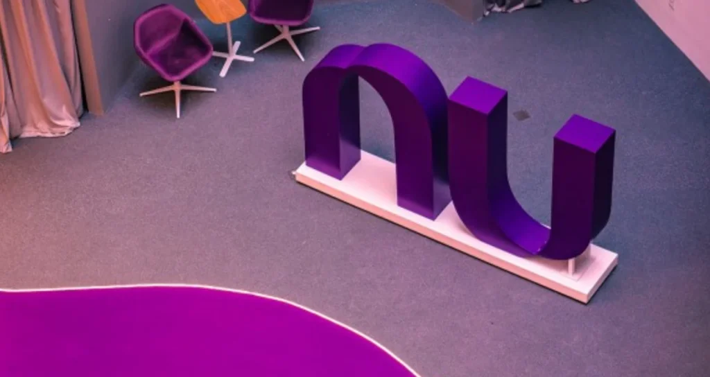 Nubank (ROXO34) Decepciona: Ações em Queda no Pré-Market Após Lucro Abaixo das Expectativas; JBS (JBSS32) e BBAS3 Também em Destaque