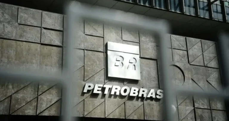 TCU sinaliza desalinhamento financeiro na Petrobras em 2024: Dividendos, dívida e investimentos sob escrutínio
