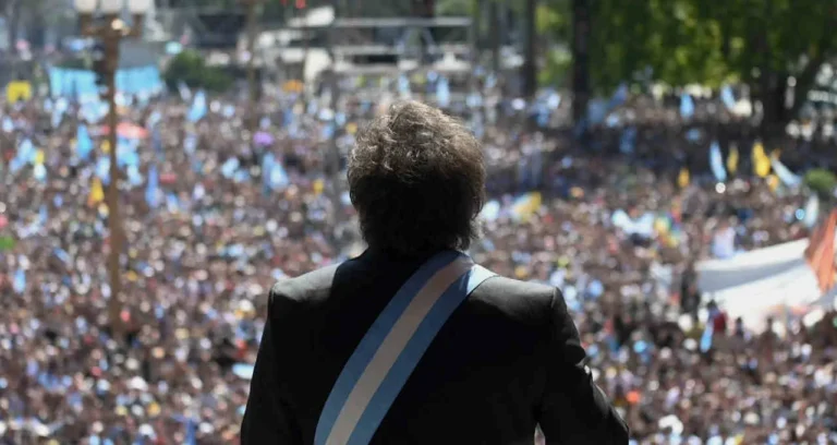 Investigação da Criptomoeda de Milei na Argentina Paralisa por Falta de Recursos do Ministério Público