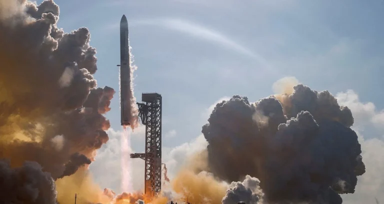 SpaceX mantém preço de IPO em US$ 135 por ação, apesar de incertezas no mercado de tecnologia e IA