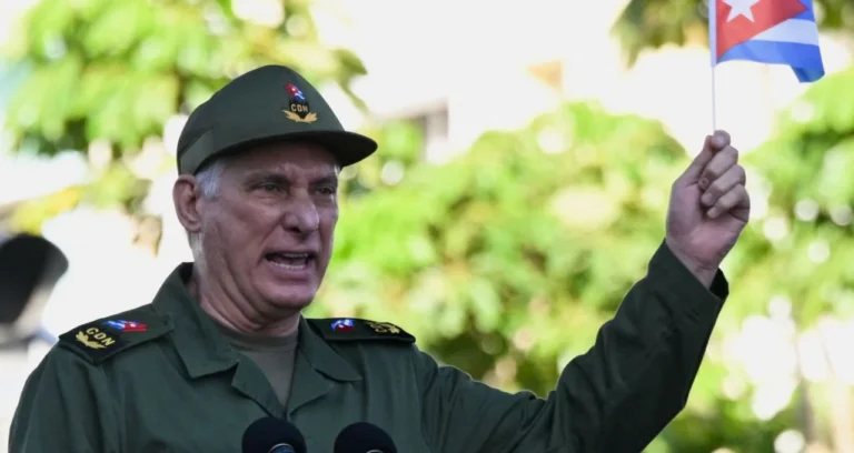 EUA impõem sanções ao presidente de Cuba; Ibovespa em alta com IA e Nvidia, enquanto mercados aguardam Payroll americano