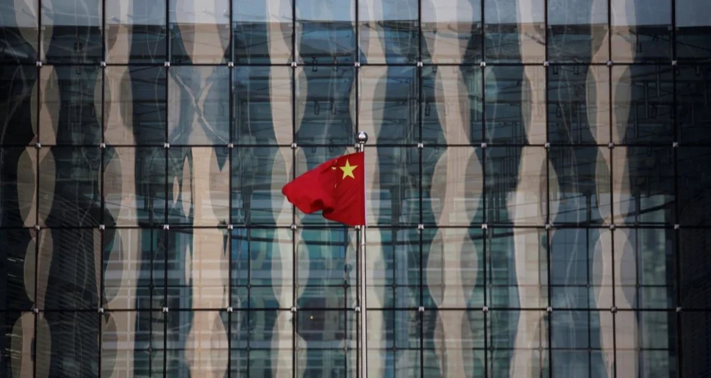 Preços ao Produtor na China Disparam: Alerta para Fabricantes Globais