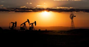 Petróleo recua com demanda fraca e tensões no Oriente Médio